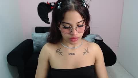Snapshot of miafuckpussyhard chatting on 10.20.25 miafuckpussyhard online show from 10.20.25