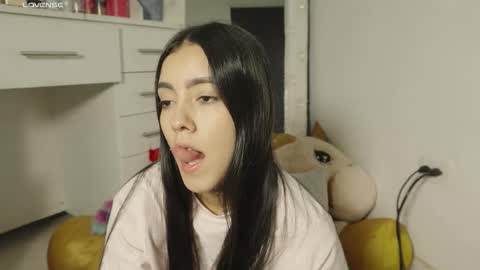 Mia Gomez online show from 10.29.25