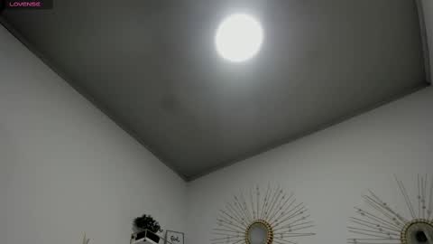 Miah Collins online show from 10.02.25