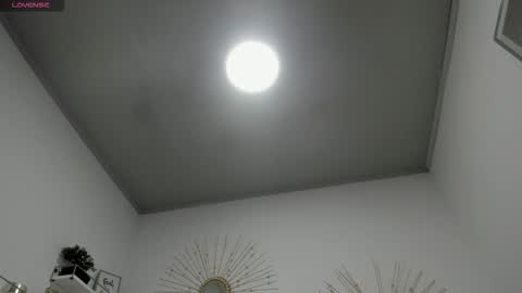 Miah Collins online show from 10.09.25