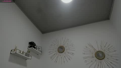 Miah Collins online show from 11.05.25