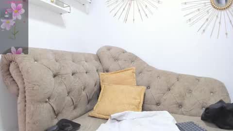 Miah Collins online show from 02.14.26