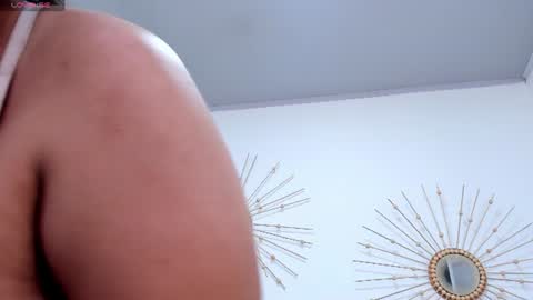 Snapshot of miah_bigboobs chatting on 06.15.26 Miah Collins online show from 06.15.26