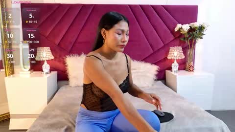 miahantonelli online show from 02.27.26