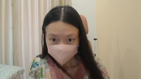 miahchan68 online show from 04.04.26