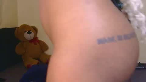 miahgorgeousy online show from 04.15.26