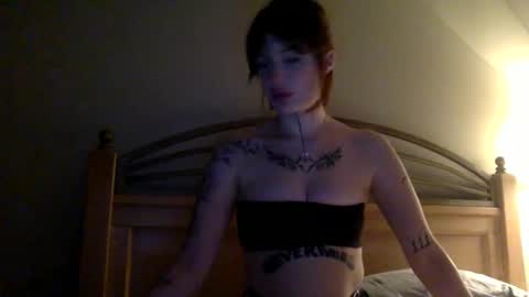 miaklien online show from 11.14.25