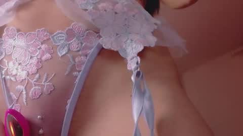 Snapshot of miaknoxxx chatting on 02.08.26 Mia online show from 02.08.26