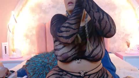 Mia online show from 01.10.26