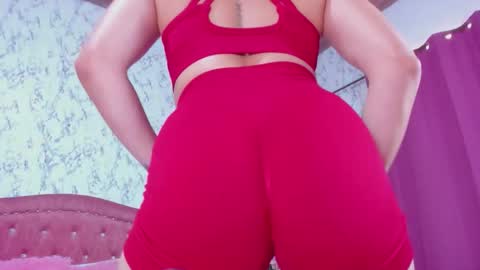 Snapshot of miamalkovaa_ chatting on 10.17.25 Mia Malkova online show from 10.17.25