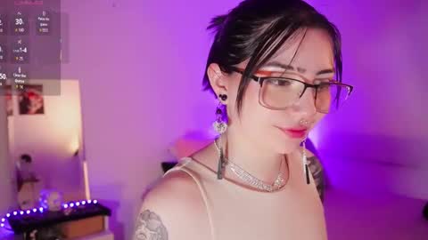 Snapshot of miami_18_ chatting on 02.06.26 Lili online show from 02.06.26