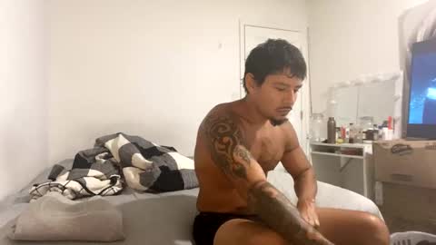 miamiclos1 online show from 10.30.25