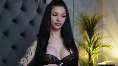  Miami  online show from 10.30.25