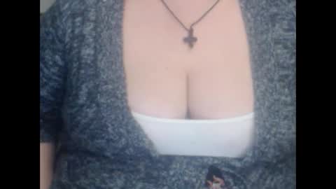 Snapshot of miamimistress chatting on 02.03.25 maya online show from 02.03.25