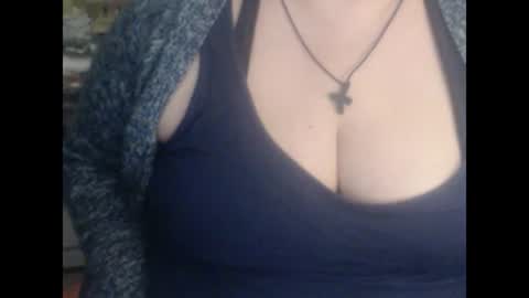 Snapshot of miamimistress chatting on 02.06.25 maya online show from 02.06.25