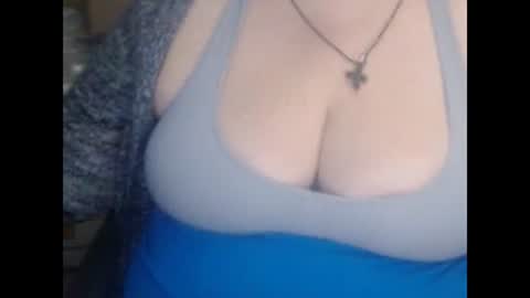 Snapshot of miamimistress chatting on 02.08.25 maya online show from 02.08.25