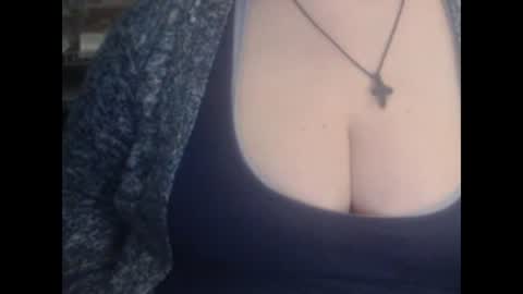 Snapshot of miamimistress chatting on 02.12.25 maya online show from 02.12.25