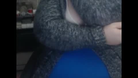 Snapshot of miamimistress chatting on 02.13.25 maya online show from 02.13.25