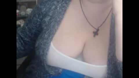 Snapshot of miamimistress chatting on 02.18.25 maya online show from 02.18.25