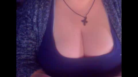 Snapshot of miamimistress chatting on 02.21.25 maya online show from 02.21.25