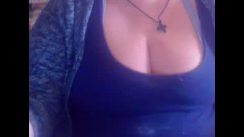 Snapshot of miamimistress chatting on 02.21.25 maya online show from 02.21.25