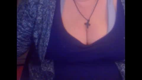 Snapshot of miamimistress chatting on 02.26.25 maya online show from 02.26.25