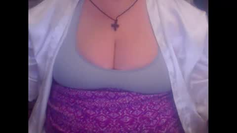 Snapshot of miamimistress chatting on 02.27.25 maya online show from 02.27.25