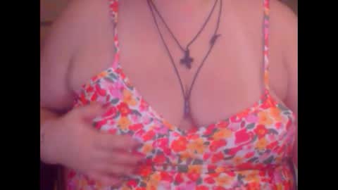 Snapshot of miamimistress chatting on 09.18.25 maya online show from 09.18.25