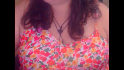 Snapshot of miamimistress chatting on 09.25.25 maya online show from 09.25.25