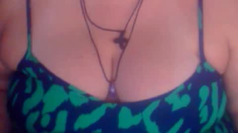 Snapshot of miamimistress chatting on 09.30.25 maya online show from 09.30.25