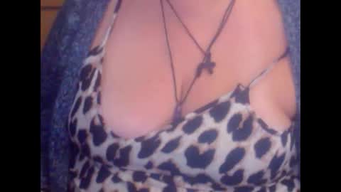 Snapshot of miamimistress chatting on 10.09.25 maya online show from 10.09.25