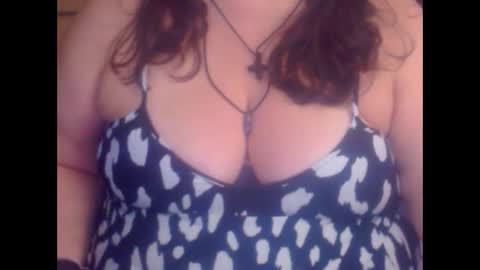 Snapshot of miamimistress chatting on 10.13.25 maya online show from 10.13.25