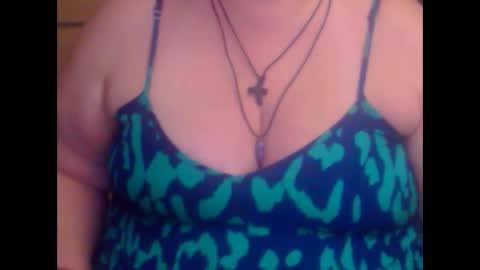 Snapshot of miamimistress chatting on 10.17.25 maya online show from 10.17.25