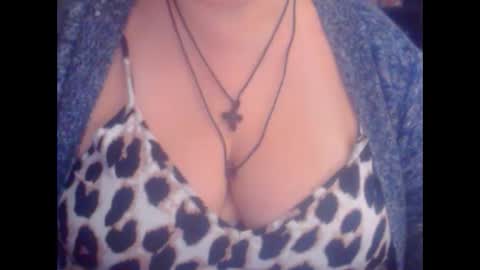 Snapshot of miamimistress chatting on 10.23.25 maya online show from 10.23.25