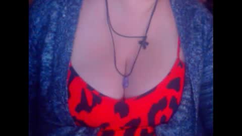 Snapshot of miamimistress chatting on 10.29.25 maya online show from 10.29.25