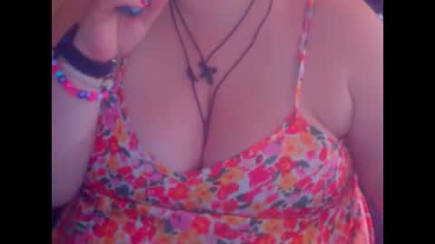 Snapshot of miamimistress chatting on 11.02.25 maya online show from 11.02.25