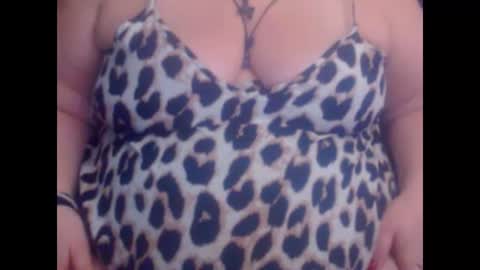 Snapshot of miamimistress chatting on 11.11.25 maya online show from 11.11.25