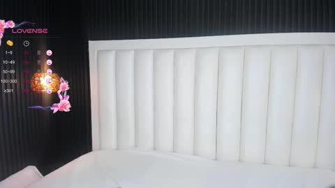 Mia Mistrex online show from 09.24.25