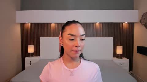 MiaMonroe online show from 09.09.25
