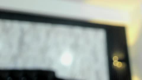 Mia   -5 7001400 Follow  online show from 02.01.25