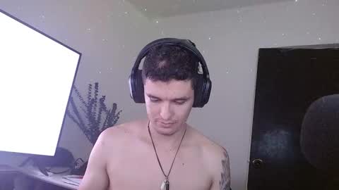 Snapshot of miaou_miaou chatting on 01.08.25 miaou_miaou online show from 01.08.25