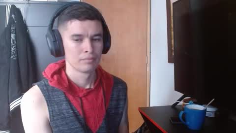 Snapshot of miaou_miaou chatting on 02.16.25 miaou_miaou online show from 02.16.25