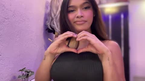 Mia online show from 02.17.25