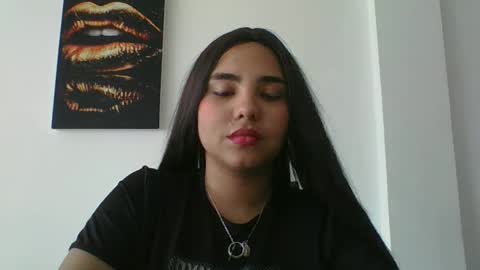 Snapshot of miapeyton chatting on 12.03.24 Mia Peyton online show from 12.03.24