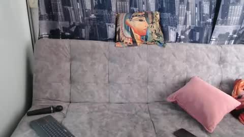 Snapshot of miapeyton chatting on 01.30.25 Mia Peyton online show from 01.30.25