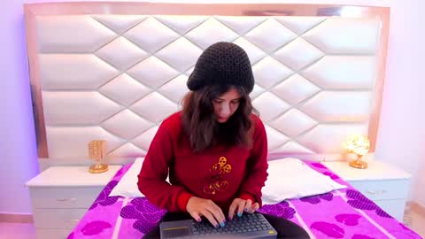 Sweetie Mia online show from 02.08.25