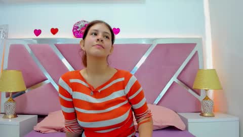 Sweetie Mia online show from 09.22.25