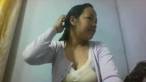 Snapshot of miarii chatting on 10.01.25 miarii online show from 10.01.25