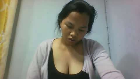 Snapshot of miarii chatting on 10.11.25 miarii online show from 10.11.25