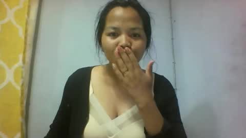 Snapshot of miarii chatting on 10.19.25 miarii online show from 10.19.25